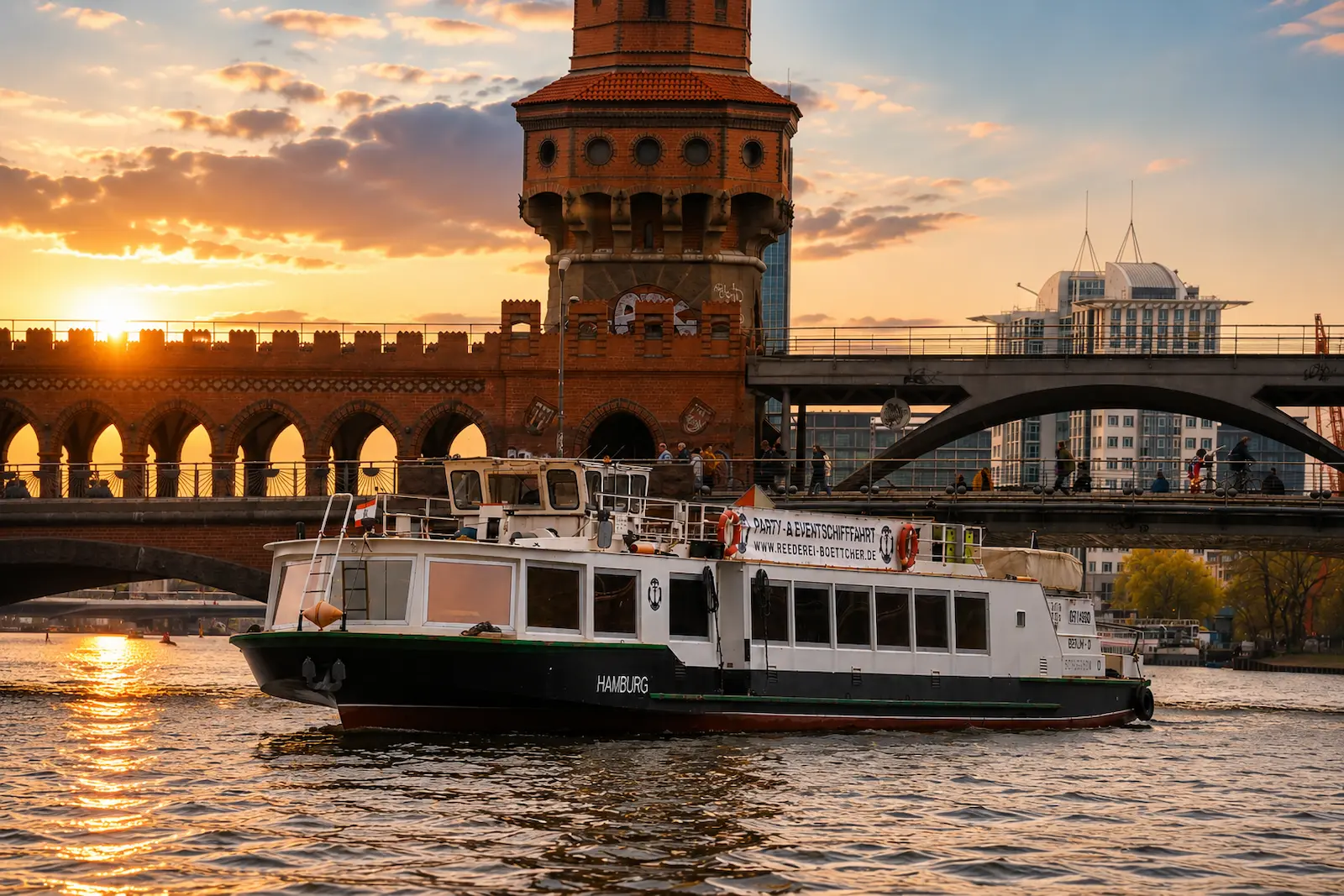 Firmenfeier auf der Spree in Berlin